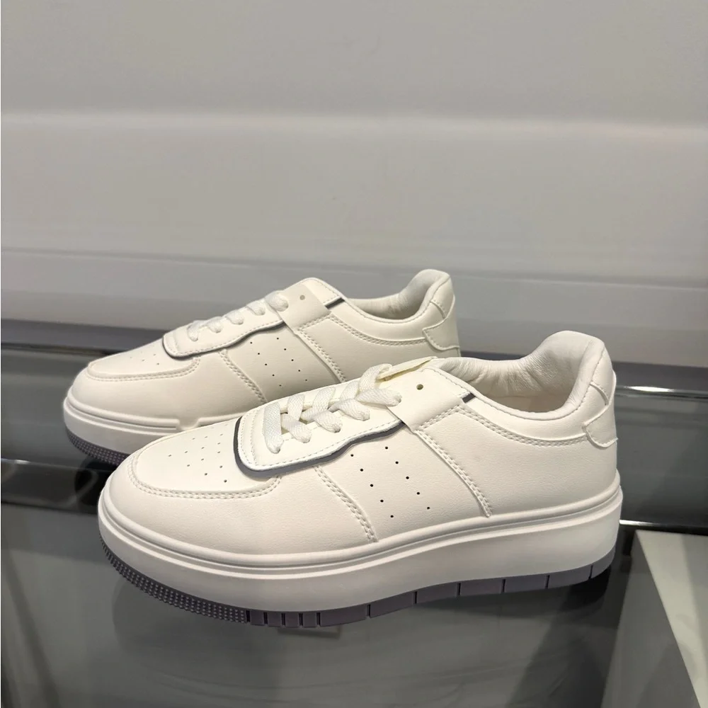 Pretty Little Thing White Contrast Sole Chunky Platform Trainers NEW (sz 7)